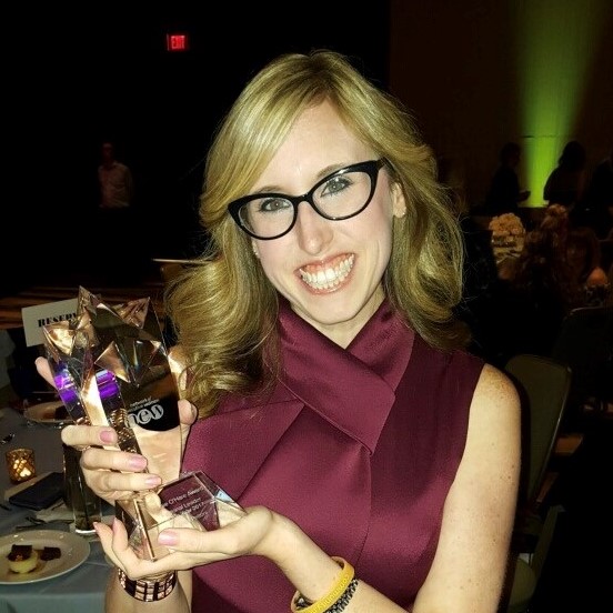 Kristine Pettoni Receives NEW Award