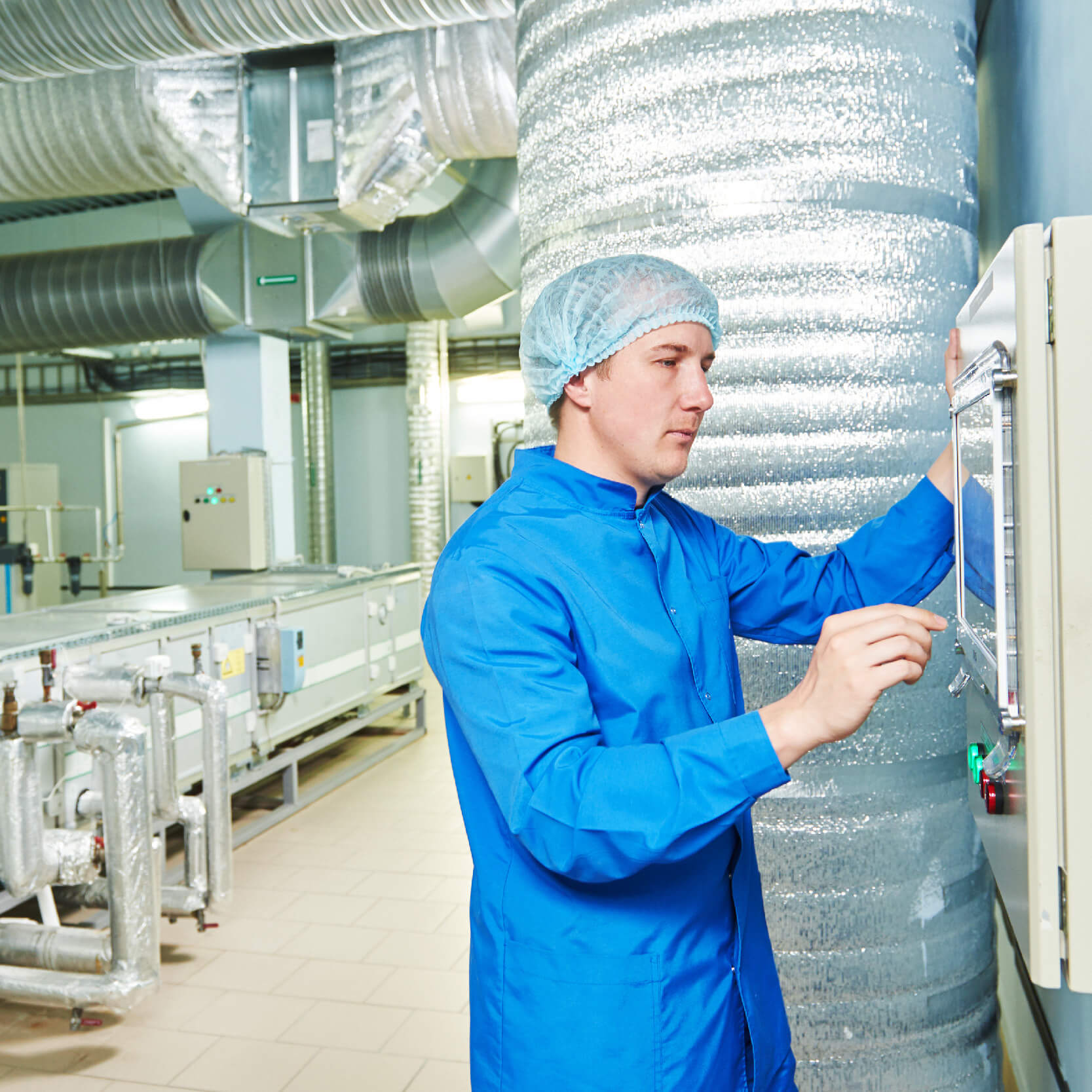 стерильные условия это. компания фармстер сотрудники. техник фарм. условия труда фармацевта в аптеке. оборудование фармацевтического производства.